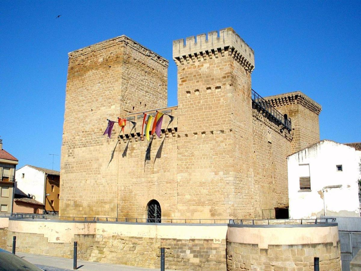 Apartment El Castillo La Rioja *